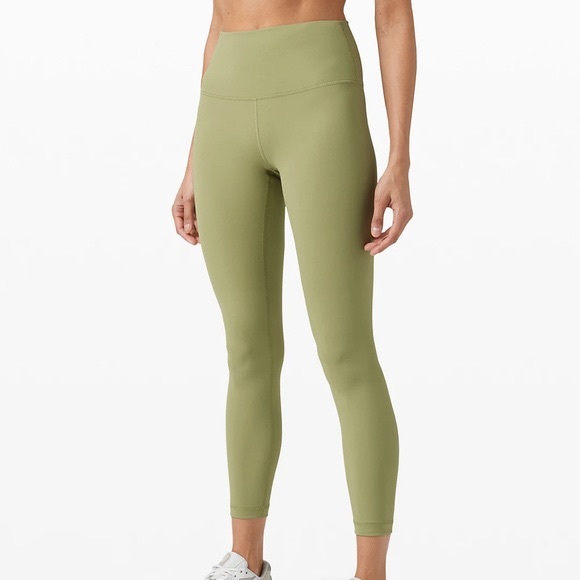 lululemon athletica Pants - Lululemon Wunder Under 25” Size 4